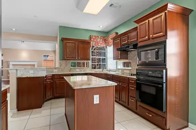 14588 Poe Court, Addison, TX 75001 - Photo 12