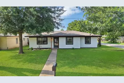 4200 Templeton Street, Greenville, TX 75401 - Photo 4