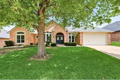 428 Arbor Lawn Drive, Burleson, TX 76028 - Photo 4