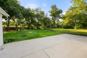 315 Burdette Ave, Sherman, TX 75090 - Photo 20