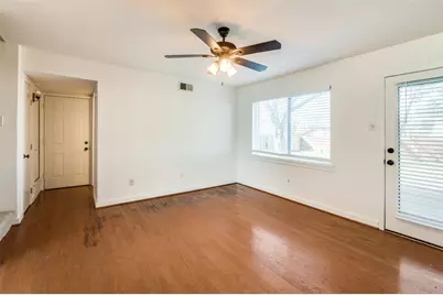 14423 Sunrose Lane, Farmers Branch, TX 75234 - Photo 12