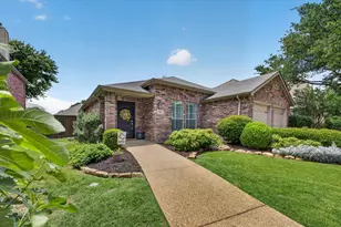 2316 Reston Dr, McKinney, TX 75072 - Photo 2