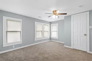 207 W Heard St, Cleburne, TX 76033 - Photo 10