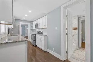 207 W Heard St, Cleburne, TX 76033 - Photo 6