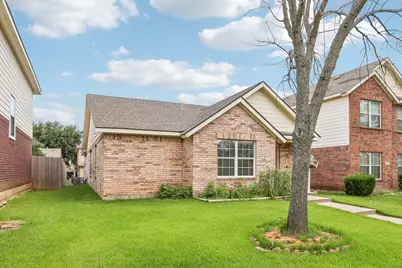9012 Wayne Street, Cross Roads, TX 76227 - Photo 2