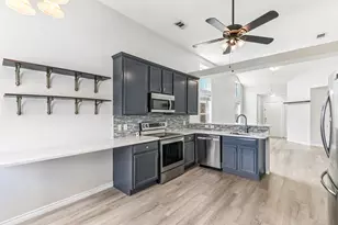 9012 Wayne St, Cross Roads, TX 76227 - Photo 18