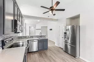 9012 Wayne St, Cross Roads, TX 76227 - Photo 20