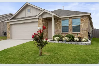 8312 Fawn Creek Drive, Fort Worth, TX 76123 - Photo 4
