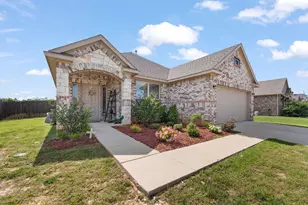 4000 Bendale Rd, Benbrook, TX 76116 - Photo 1