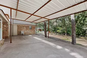 13930 Briarwood Ct, Azle, TX 76020 - Photo 36