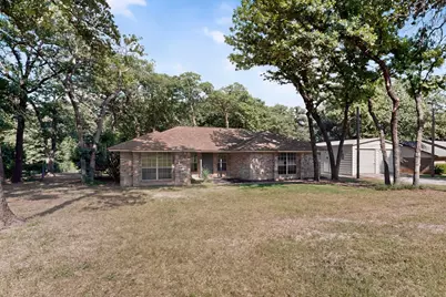 13930 Briarwood Court, Azle, TX 76020 - Photo 2