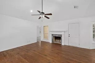 13930 Briarwood Ct, Azle, TX 76020 - Photo 14