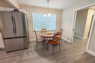 604 Cooper St, Ennis, TX 75119 - Photo 18