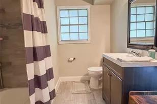 604 Cooper St, Ennis, TX 75119 - Photo 14