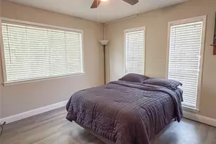 604 Cooper St, Ennis, TX 75119 - Photo 12