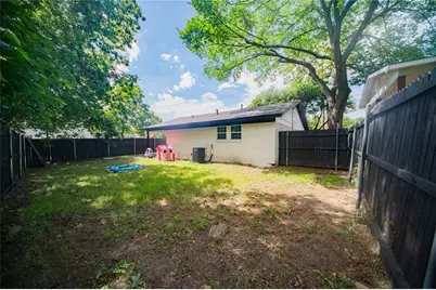 107 W Purdom Avenue, Alvarado, TX 76009 - Photo 2