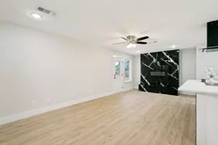 1504 Lexington Pl, Bedford, TX 76022 - Photo 6