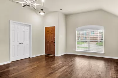 5549 Imperial Meadow Drive, Frisco, TX 75035 - Photo 4