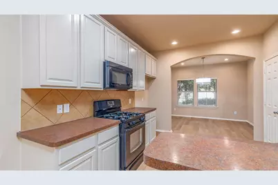 1405 Samantha Creek Drive, Little Elm, TX 75068 - Photo 4