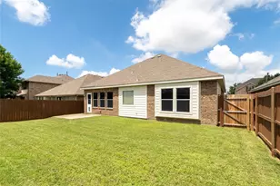 1405 Samantha Creek Dr, Little Elm, TX 75068 - Photo 18