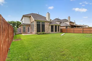 2644 Coral Cove Dr, Grand Prairie, TX 75054 - Photo 20