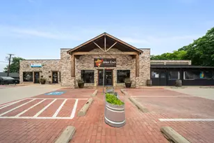 200 S Kaufman St, Ennis, TX 75119 - Photo 1