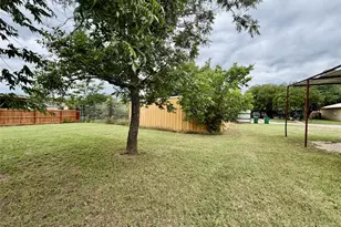 407 S Lamar St, Eastland, TX 76448 - Photo 34