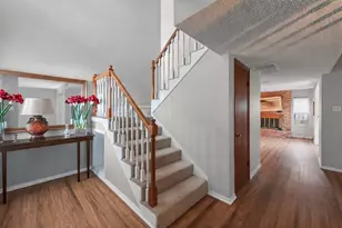 717 Towne House Ln, Richardson, TX 75081 - Photo 6