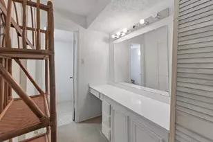 717 Towne House Ln, Richardson, TX 75081 - Photo 10