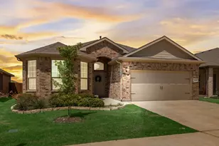 8569 Big Apple Dr, Fort Worth, TX 76179 - Photo 2