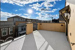 1367 Branchwood Pl, Dallas, TX 75215 - Photo 28