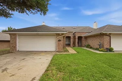 3636 Country Club Drive W, Irving, TX 75038 - Photo 2