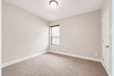 411 N Dwight Avenue, Dallas, TX 75211 - Photo 18