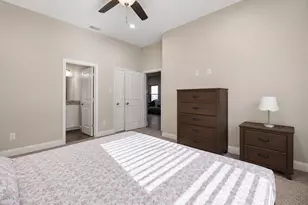 411 N Dwight Ave, Dallas, TX 75211 - Photo 12