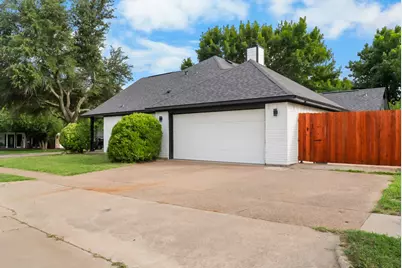 923 Short Line Boulevard, Midlothian, TX 76065 - Photo 2