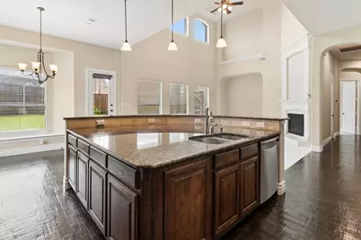 4136 Choctaw Drive, Carrollton, TX 75010 - Photo 8