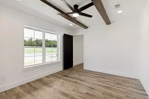 271 Rolling Rnch Blvd, Alvord, TX 76225 - Photo 6