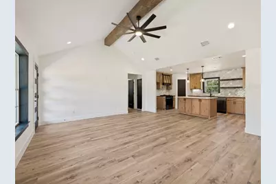 271 Rolling Ranch Boulevard, Alvord, TX 76225 - Photo 8