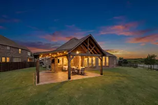 2750 Pinto Creek Dr, Celina, TX 75078 - Photo 2