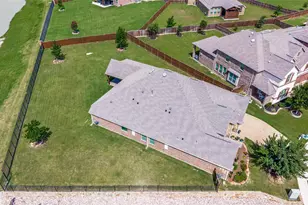 2750 Pinto Creek Dr, Celina, TX 75078 - Photo 34
