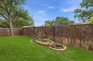 523 Clancy Ln, Lake Dallas, TX 75065 - Photo 24