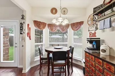 523 Clancy Lane, Lake Dallas, TX 75065 - Photo 10