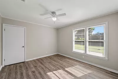609 N Norma Drive, Lacy Lakeview, TX 76705 - Photo 18