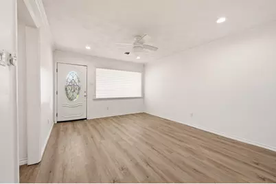 2417 Muret Street, Irving, TX 75062 - Photo 4