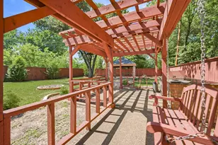 2417 Muret St, Irving, TX 75062 - Photo 26