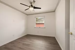 2417 Muret St, Irving, TX 75062 - Photo 16