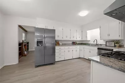 3824 Windsor Avenue, Waco, TX 76708 - Photo 6