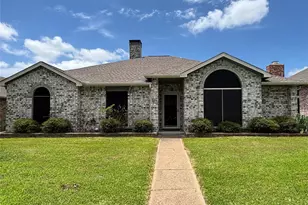 722 Big Thicket Trail, Mesquite, TX 75149 - Photo 1