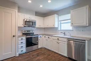1607 College Pkwy, Lewisville, TX 75077 - Photo 10
