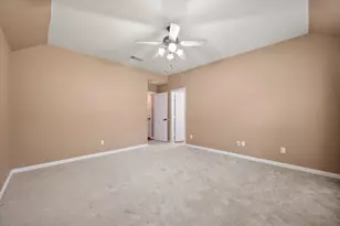 2110 Timber Cove Ct, Weatherford, TX 76087 - Photo 8